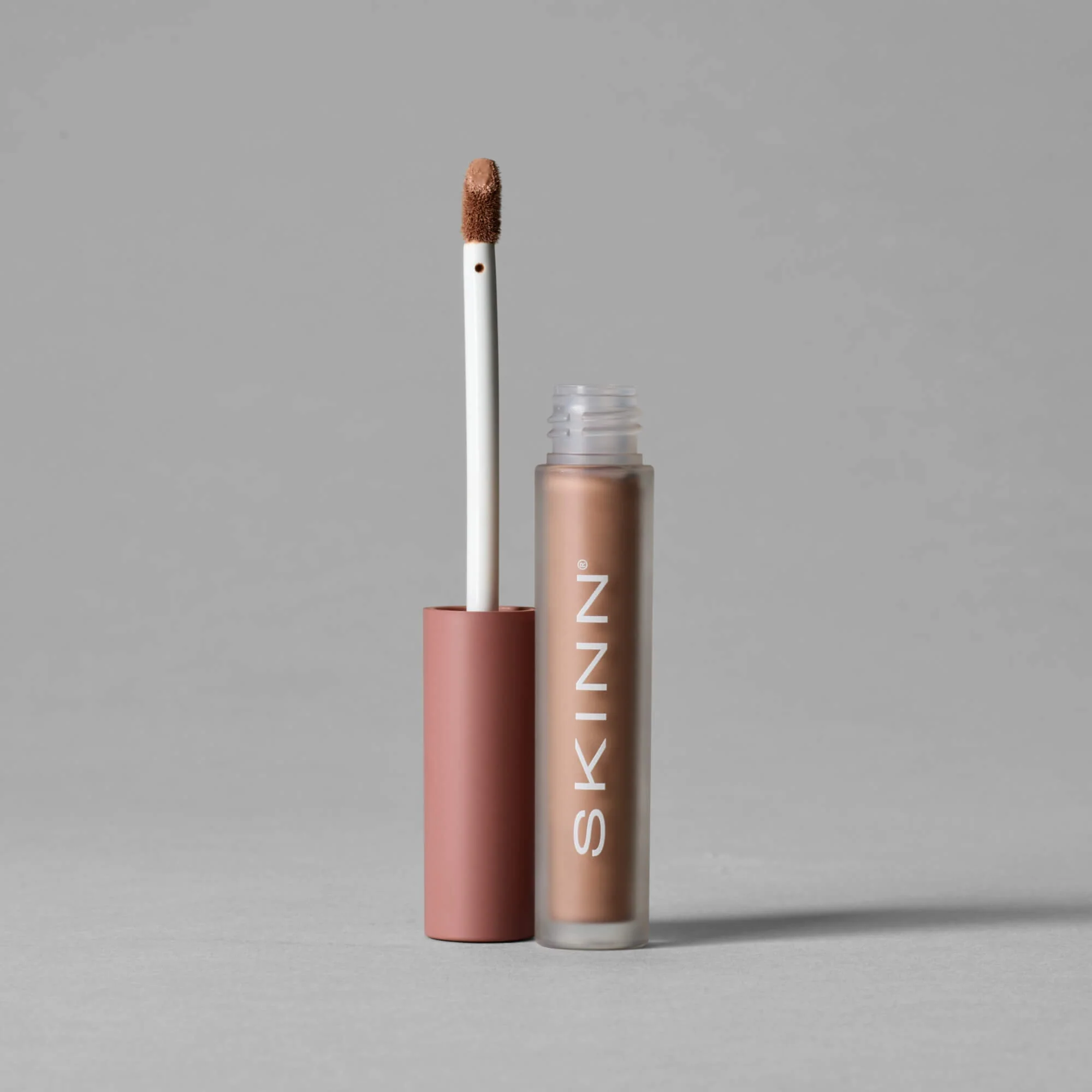 Firming Long-Wear Eyeshadow - Image 10