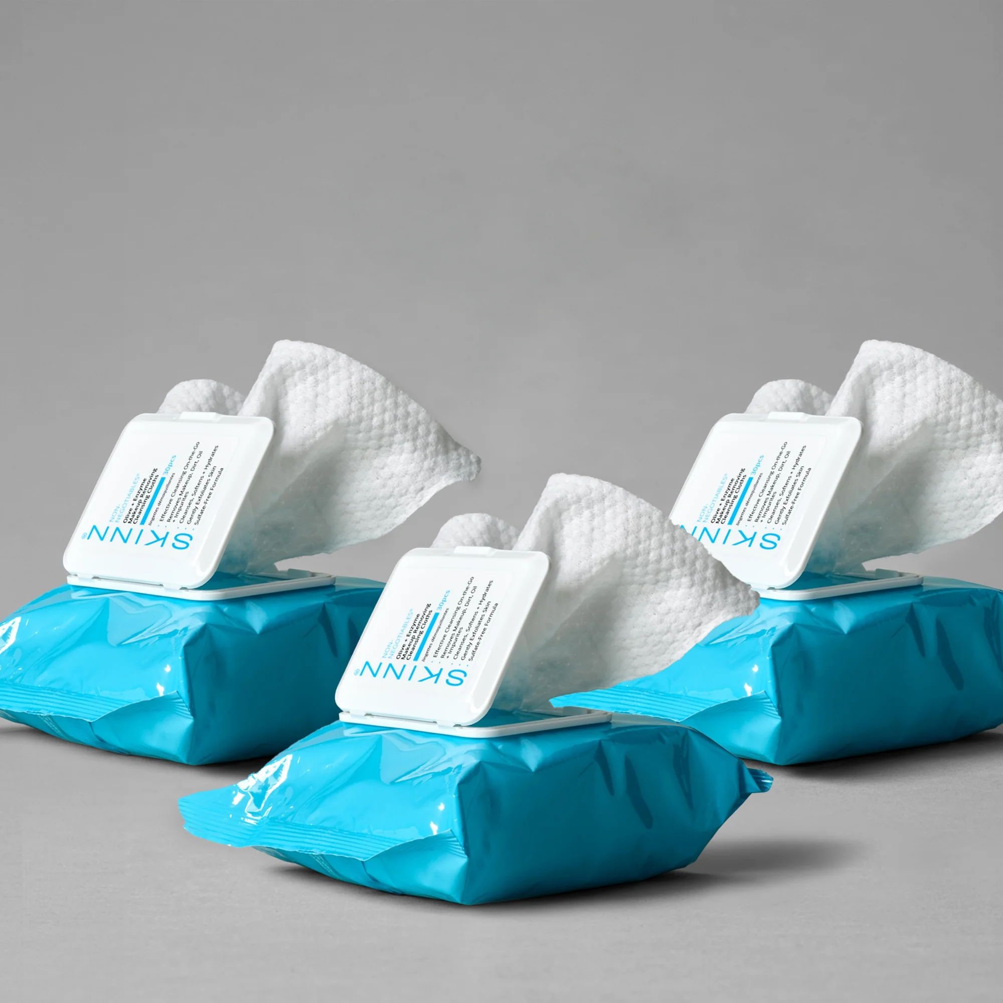 Olive + Enzyme Makeup Removing Cleansing Cloths - Image 8