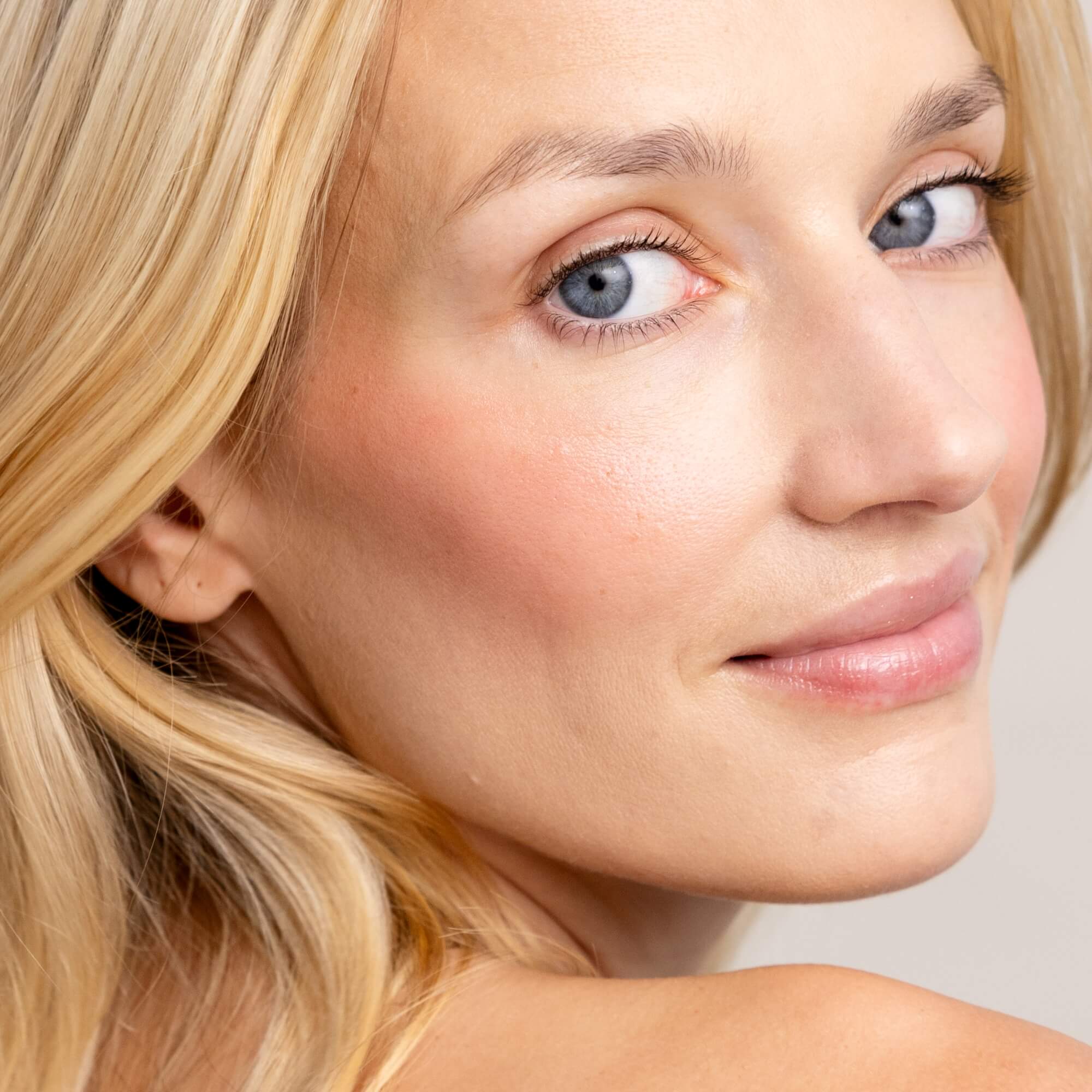 Treatment Blush - Image 2